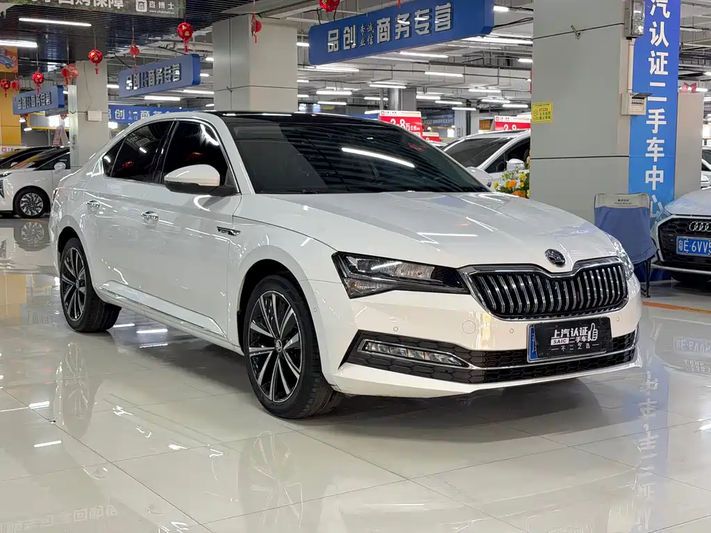 Skoda Superb 2022