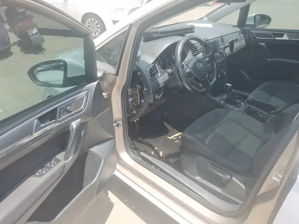 Volkswagen Golf Jialu 2017 — фото 16
