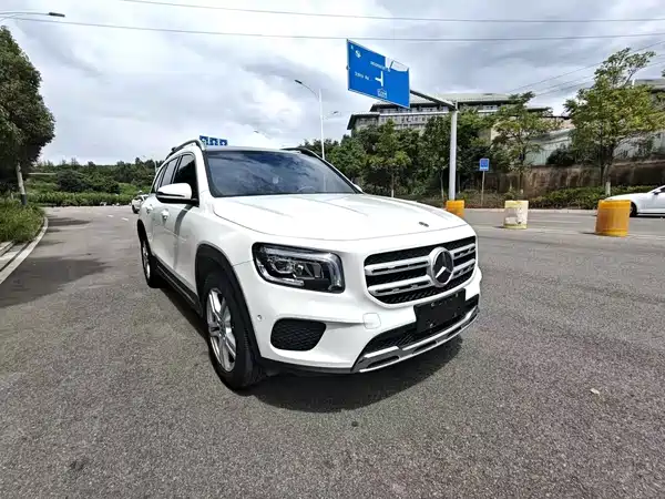 Mercedes-Benz GLB 2022
