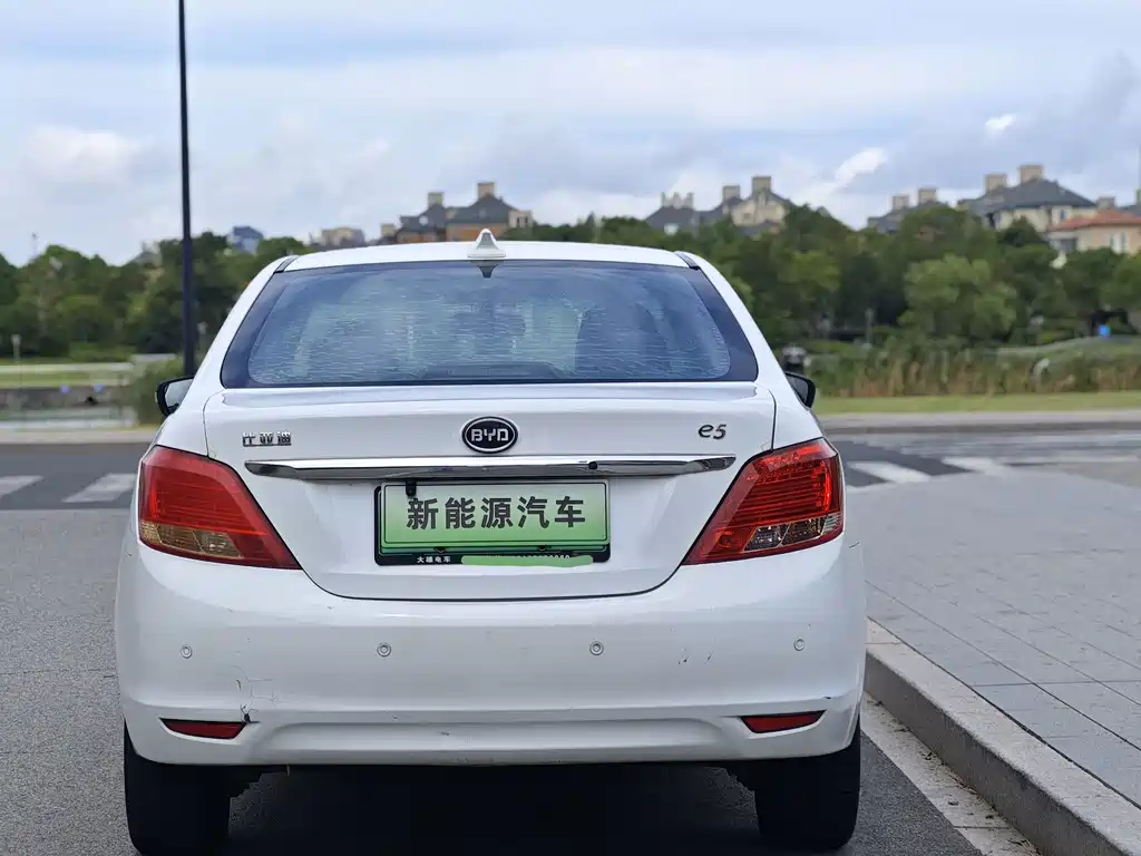 BYD e5 2018
