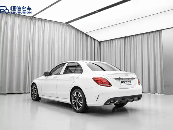 Mercedes-Benz C-Class 2018