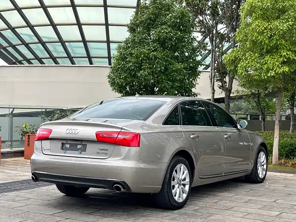 Audi A6L 2016