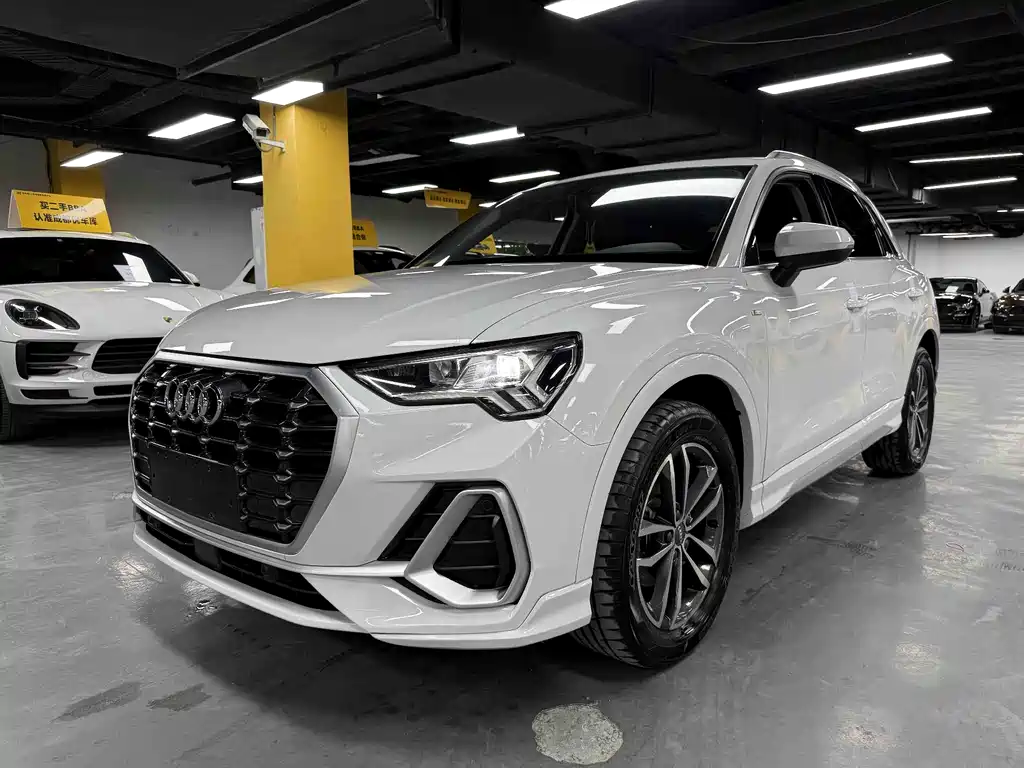 Audi Q3 2021