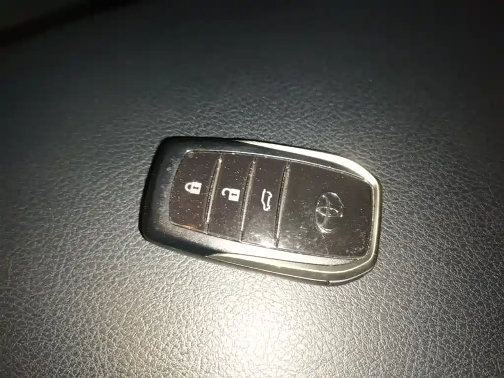 Toyota Prado 2017 — фото 17