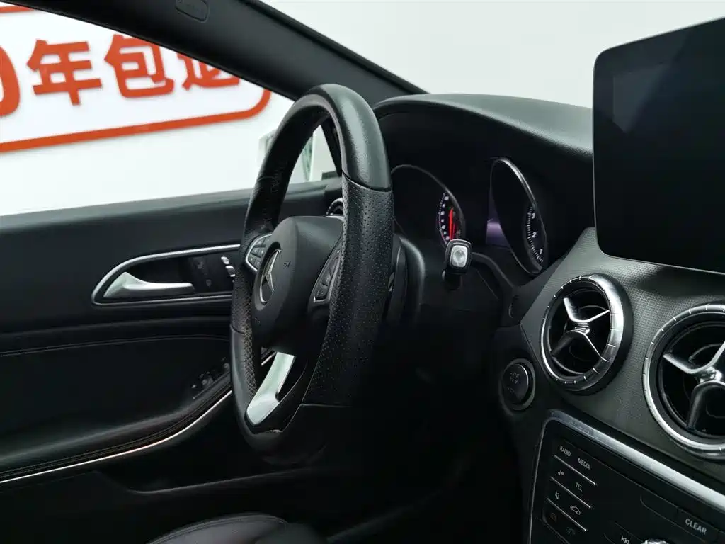 Mercedes-Benz CLA 2018 — фото 22