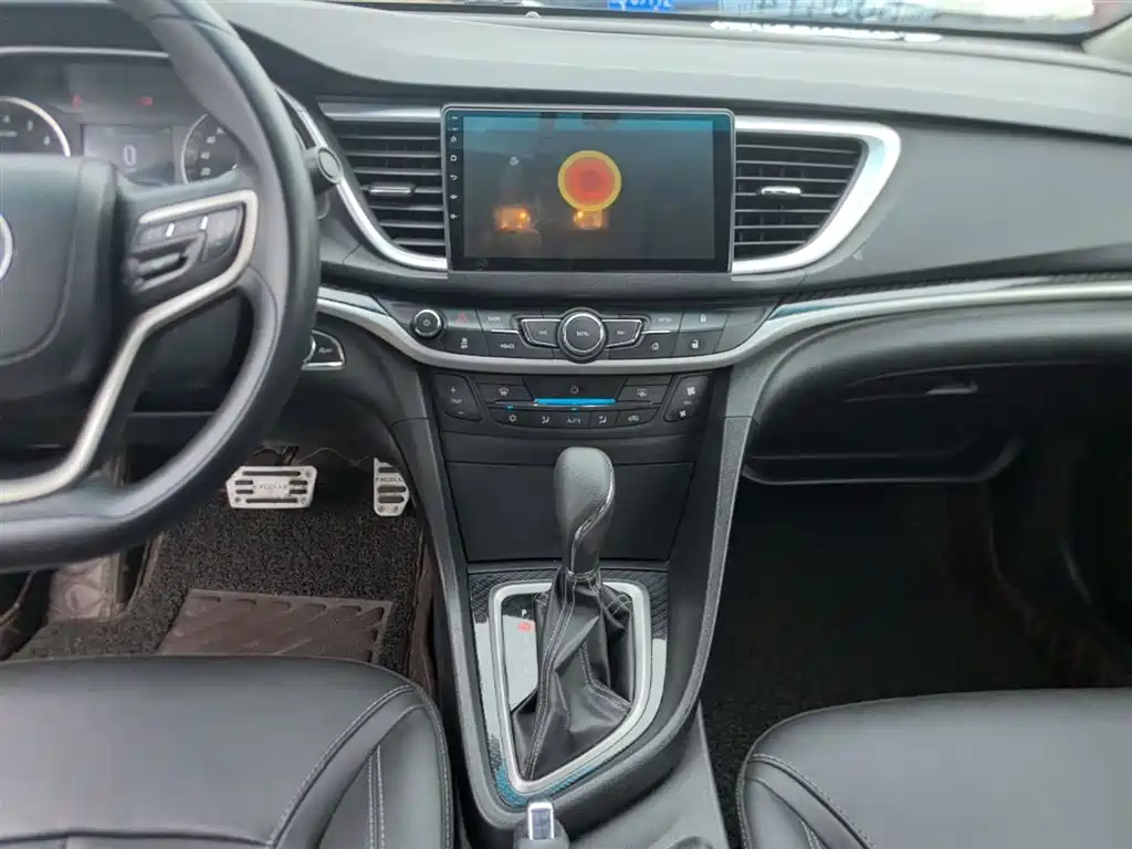 Buick Excelle 2017 — фото 13