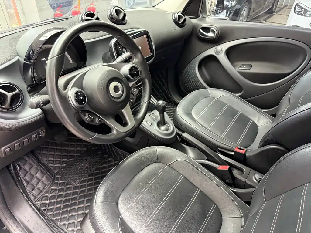 smart Forfour 2019 — фото 13