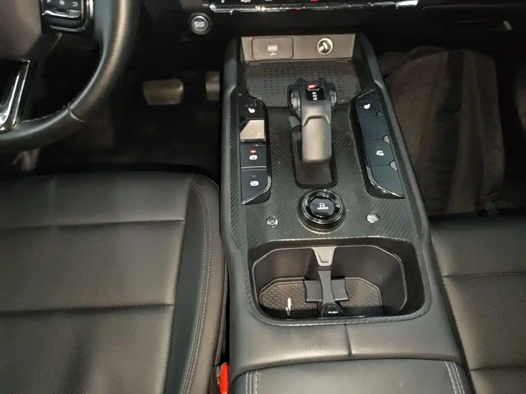 Haval Raptors New Energy 2024 — фото 14
