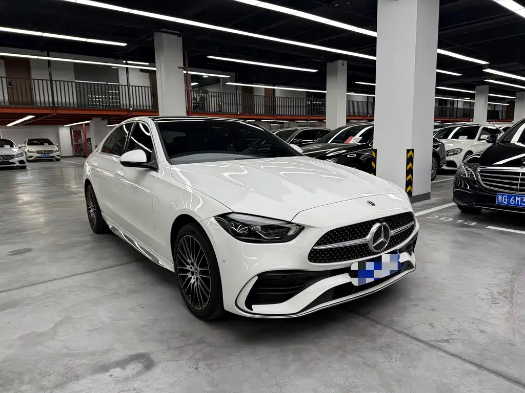 Mercedes-Benz C-Class 2023