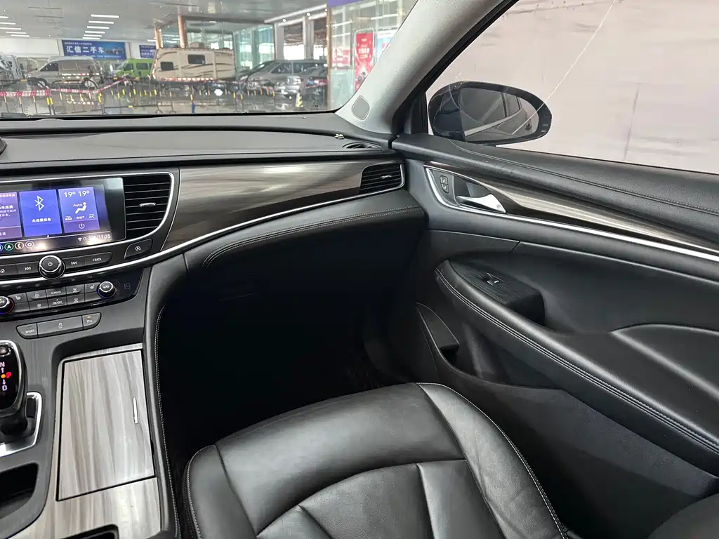 Buick LaCrosse 2022 — фото 14
