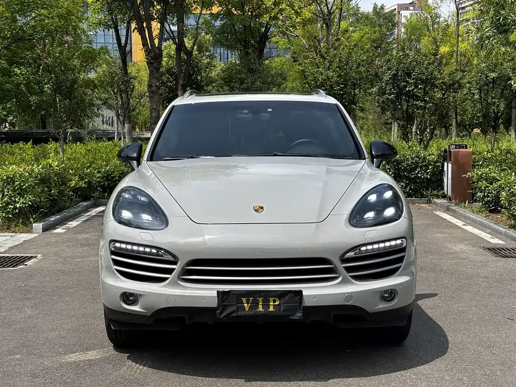 Porsche Cayenne 2014 — фото 2