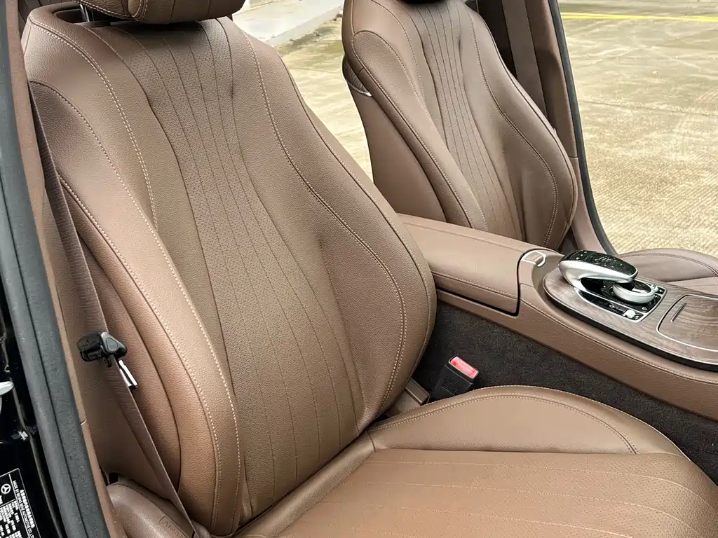Mercedes-Benz E-Class 2018 — фото 11
