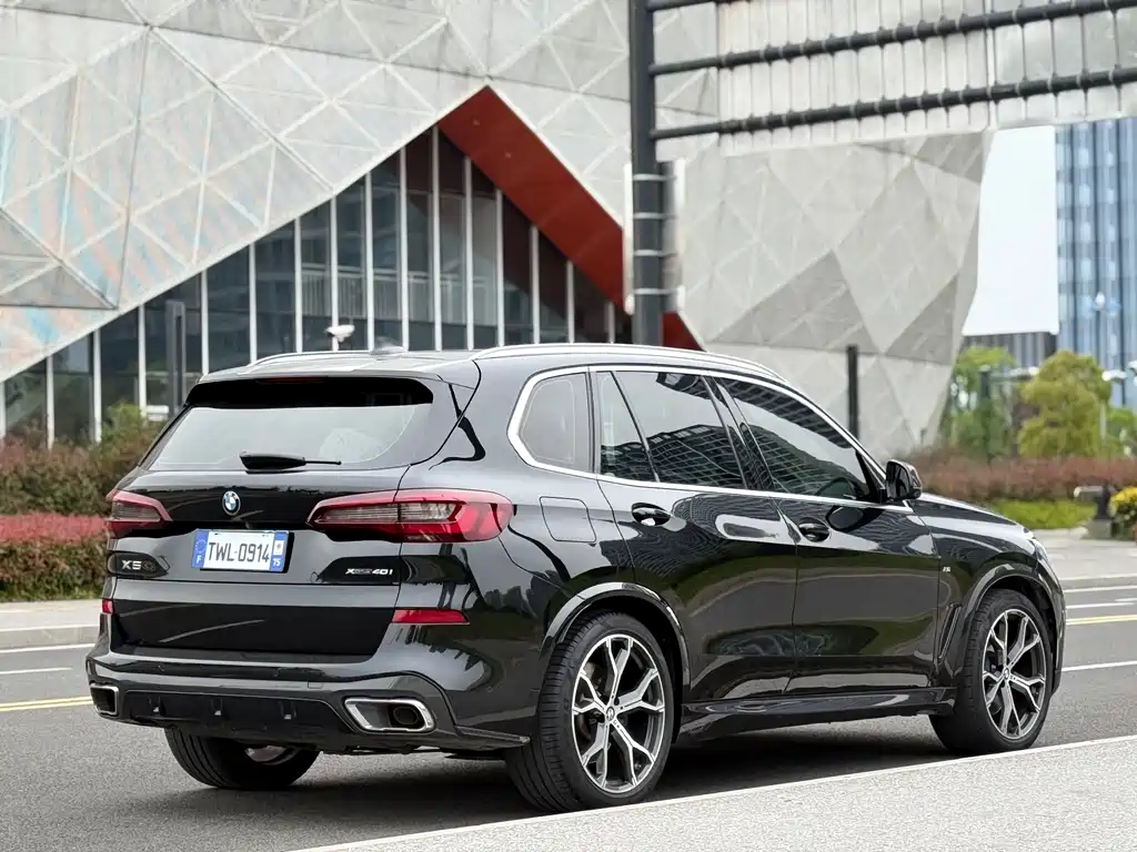 BMW X5 2020 — фото 14