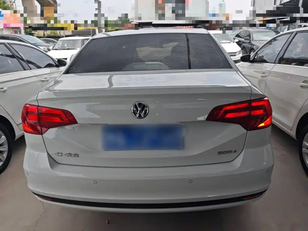 Volkswagen Bora 2022