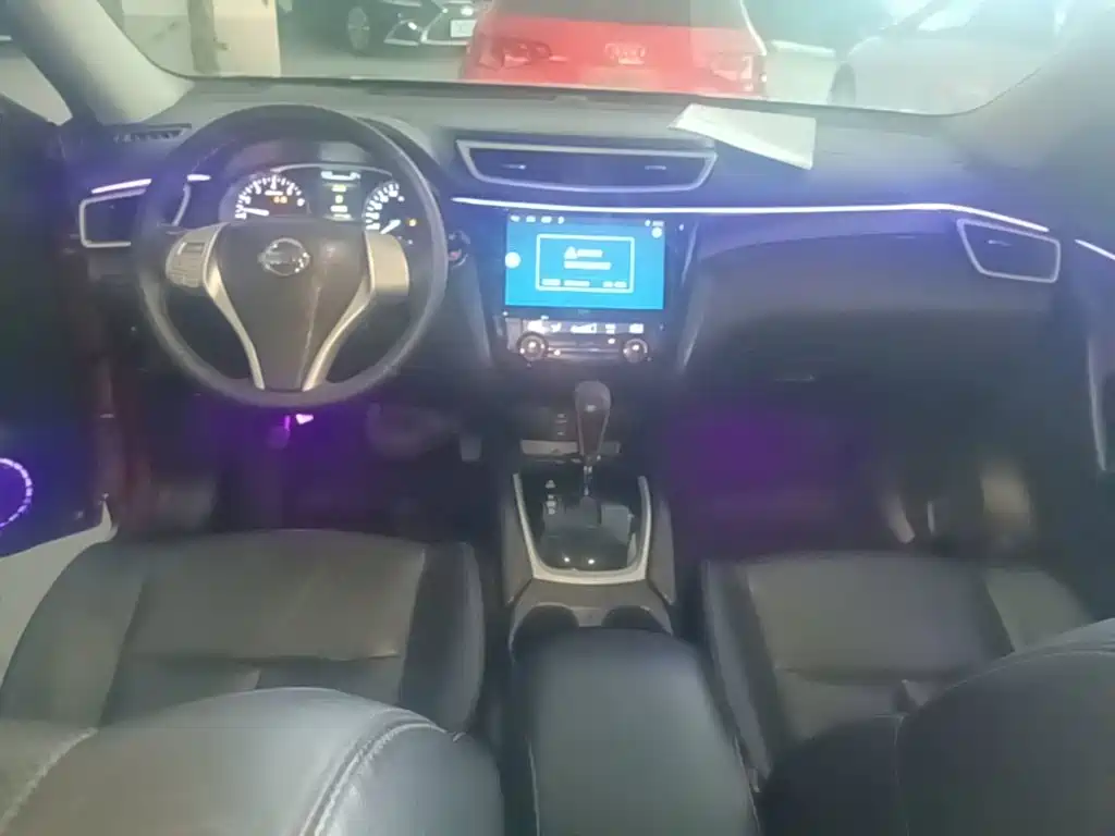 Nissan X-Trail 2015 — фото 10