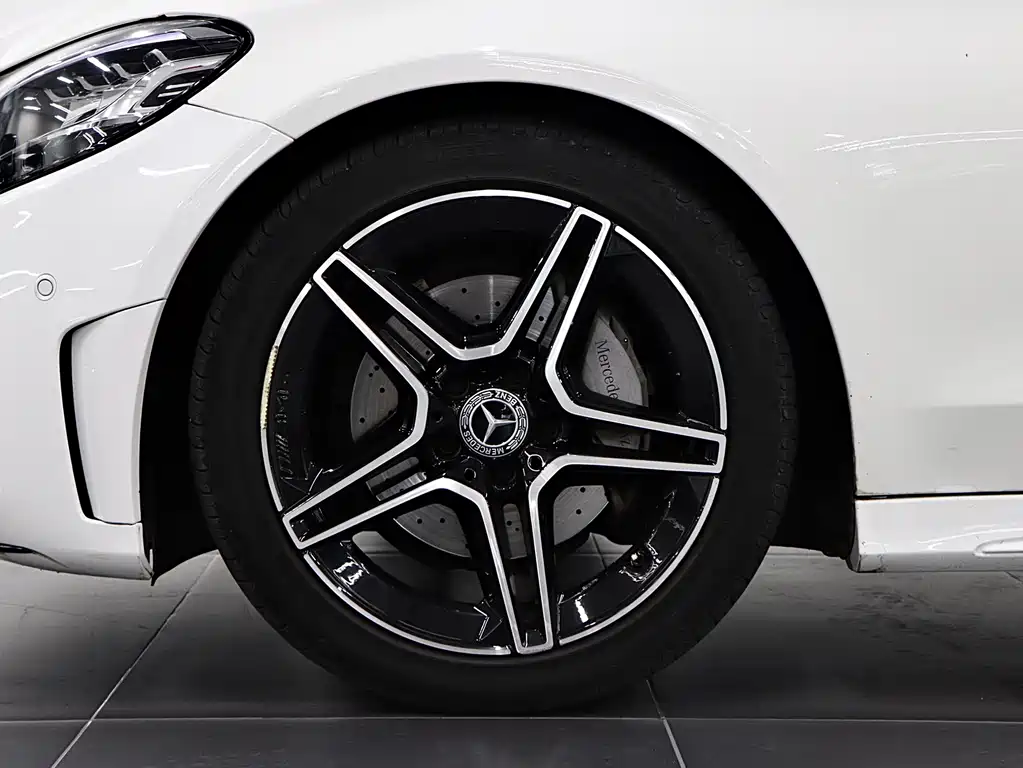 Mercedes-Benz C-Class 2022 — фото 8
