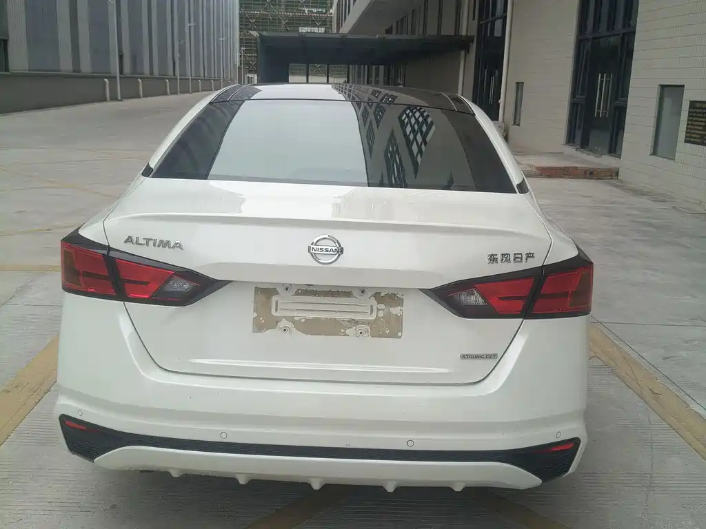 Nissan Teana 2021