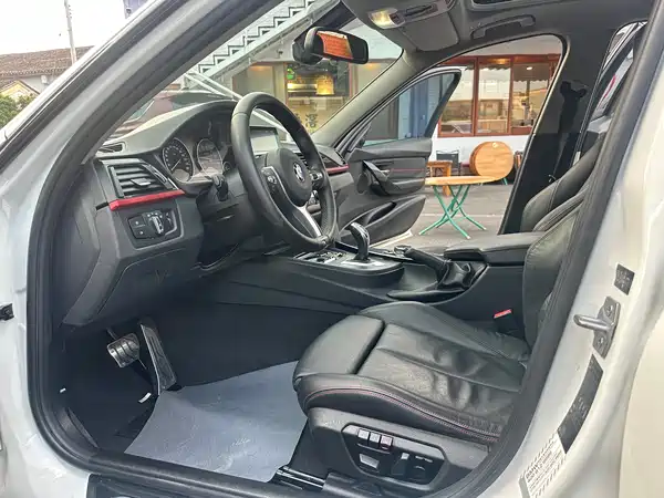 BMW 3 Series 2015