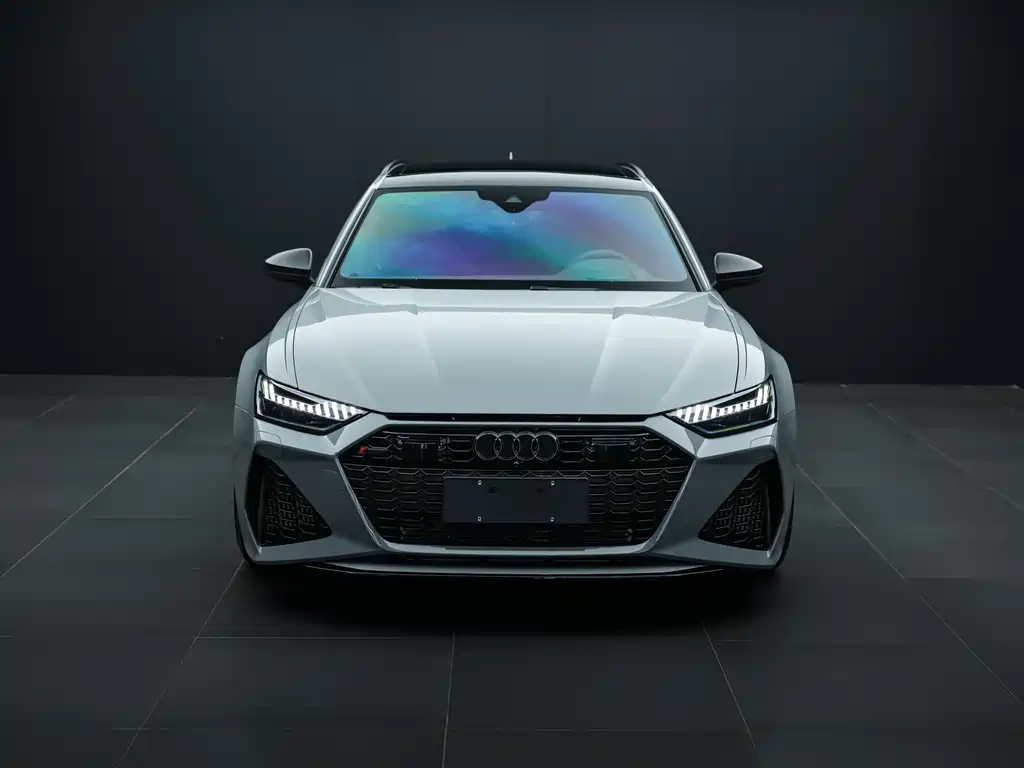 Audi RS 6 2021 — фото 2