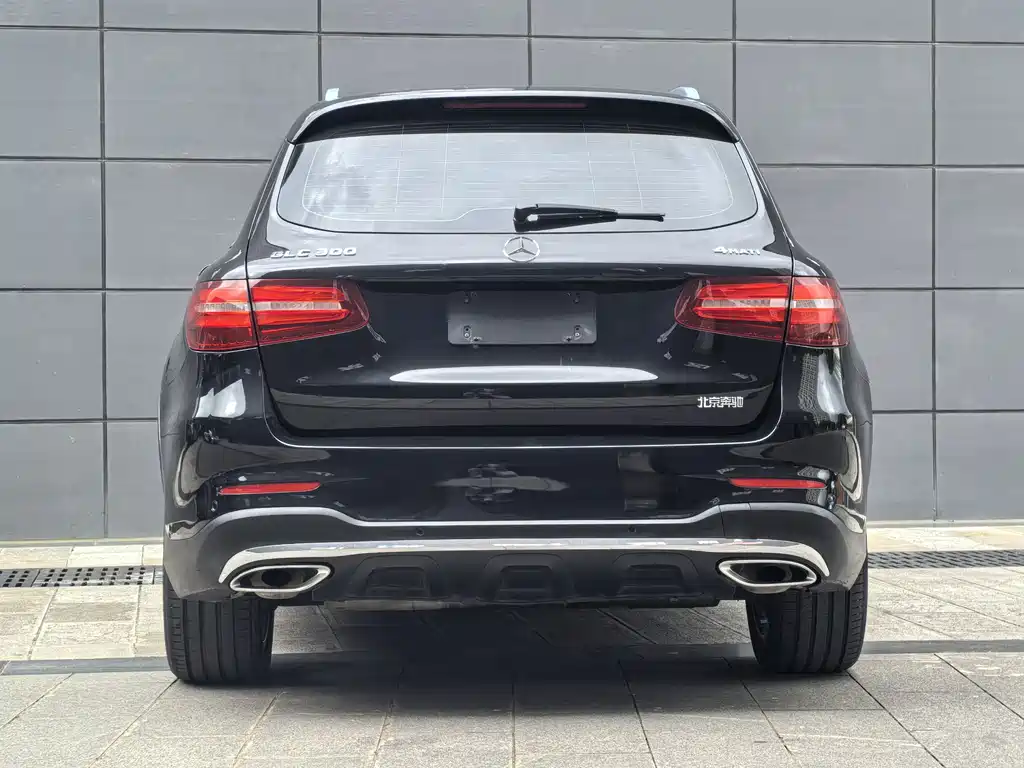 Mercedes-Benz GLC 2018 — фото 36