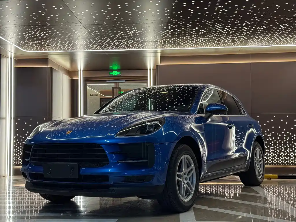 Porsche Macan 2019 — фото 1
