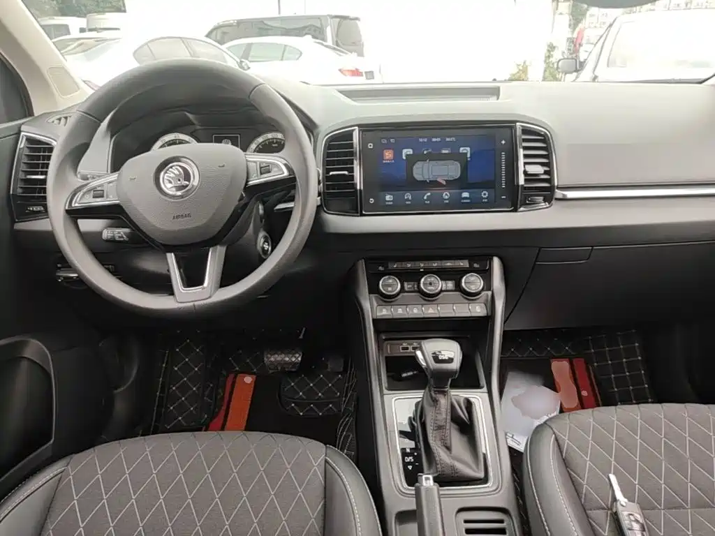Skoda Korok 2019 — фото 10