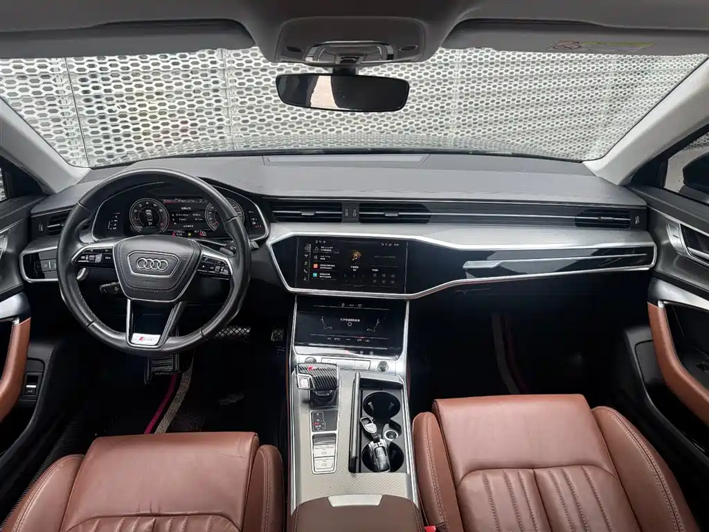 Audi A6L 2023 — фото 10