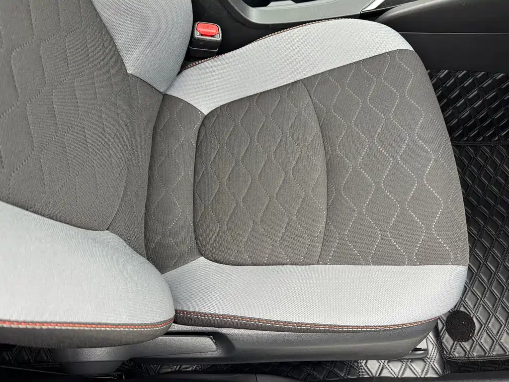 Toyota Corolla 2021 — фото 13