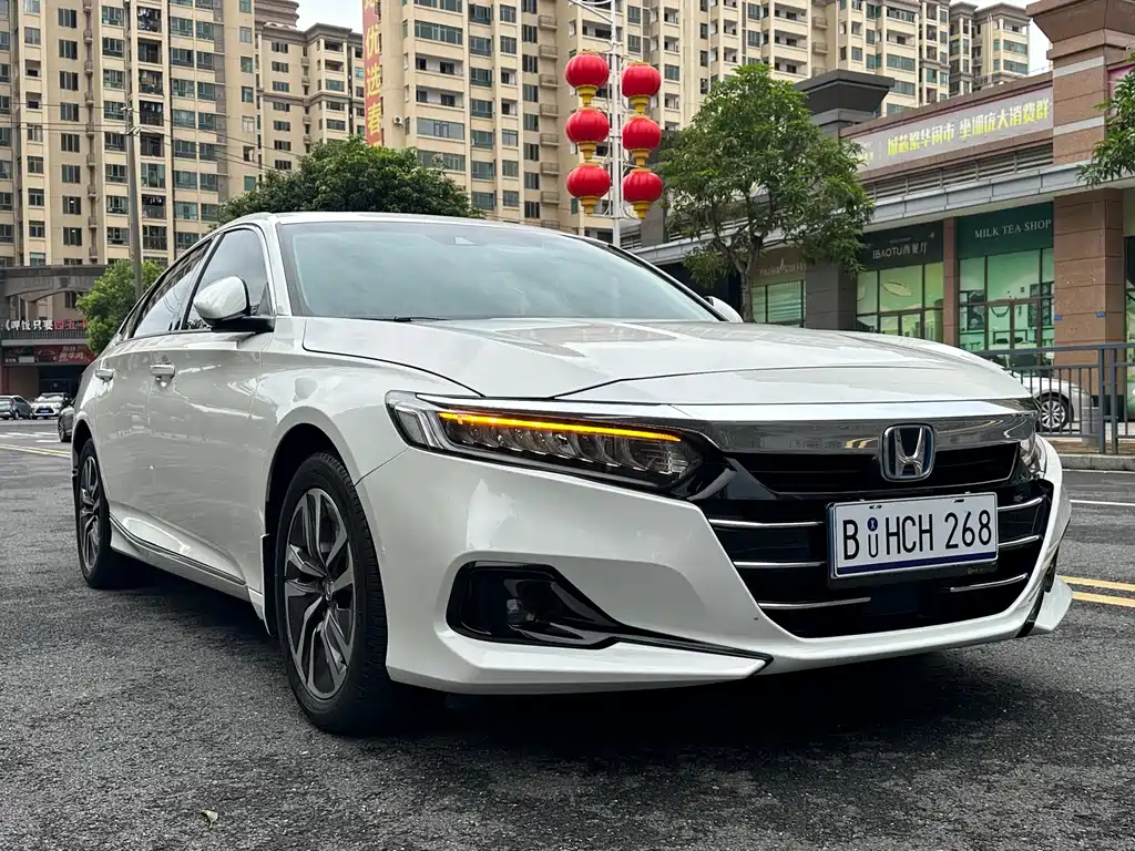 Honda Accord 2022 — фото 3