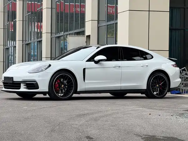 Porsche Panamera 2017