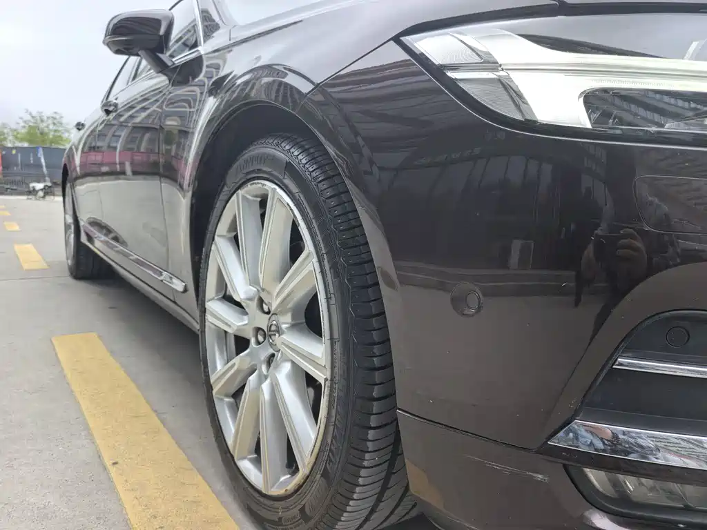 Volvo S90 2017 — фото 4