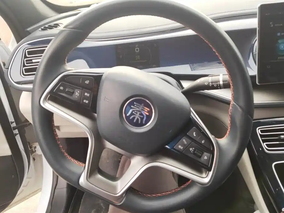 BYD Qin PLUS 2023 — фото 15