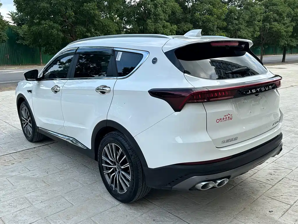 Jetour Jietu X70 PLUS 2025 — фото 11