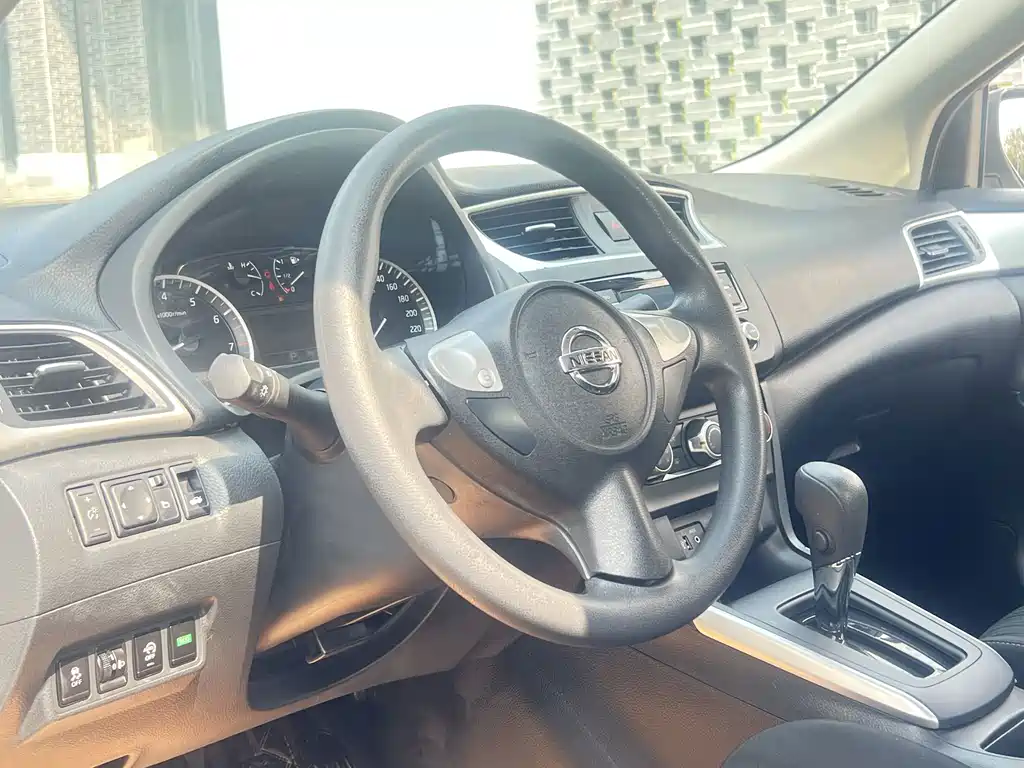 Nissan Sylphy 2023 — фото 17