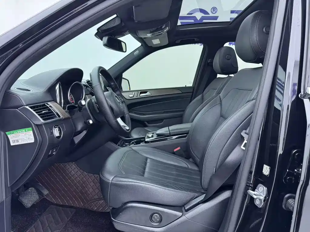 Mercedes-Benz GLE 2019 — фото 10