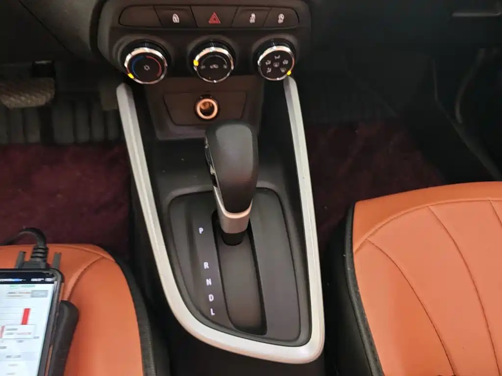 Chevrolet Cavalier 2020 — фото 14
