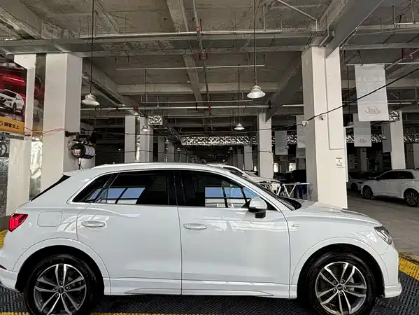 Audi Q3 2023