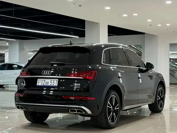 Audi Q5L 2022