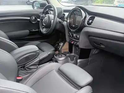 MINI MINI 2022