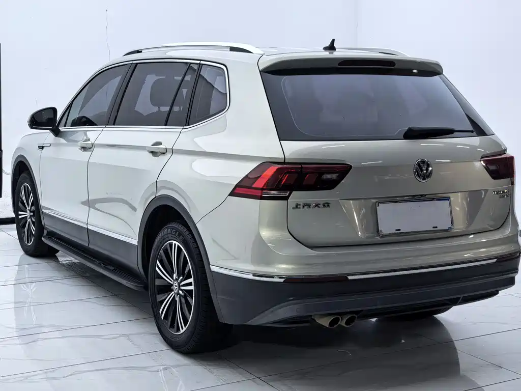 Volkswagen Tiguan L 2019 — фото 9