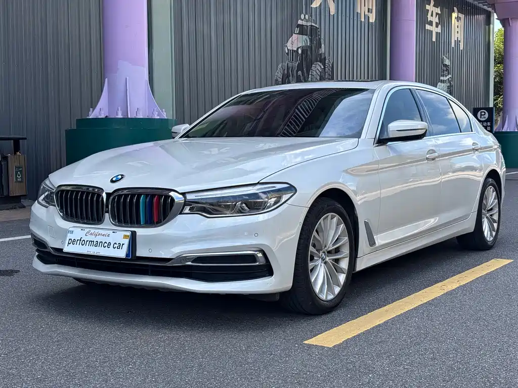 BMW 5 Series 2020