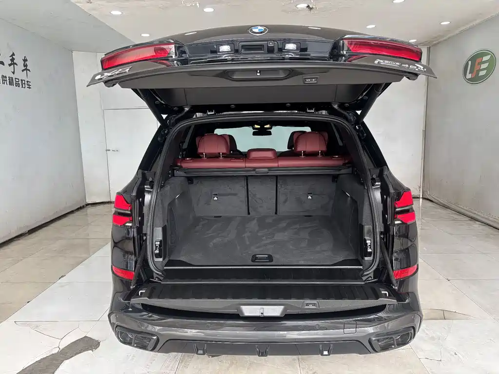 BMW X5 2025 — фото 29