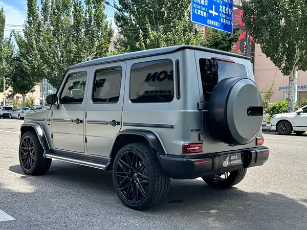 Mercedes-Benz G-Class 2024