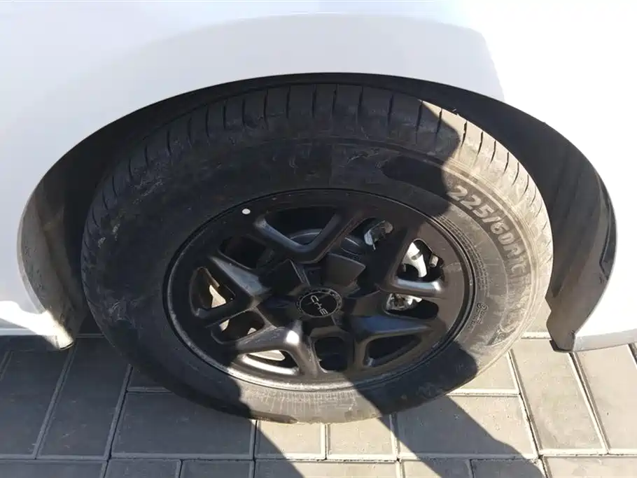 BYD Seal 05 DM-i 2025 — фото 6