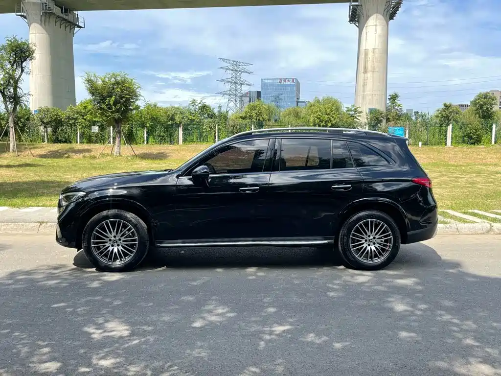 Mercedes-Benz GLC 2024