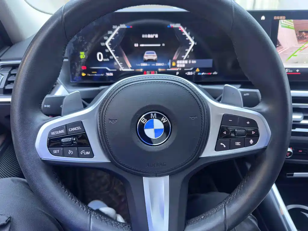 BMW 3 Series 2023 — фото 19