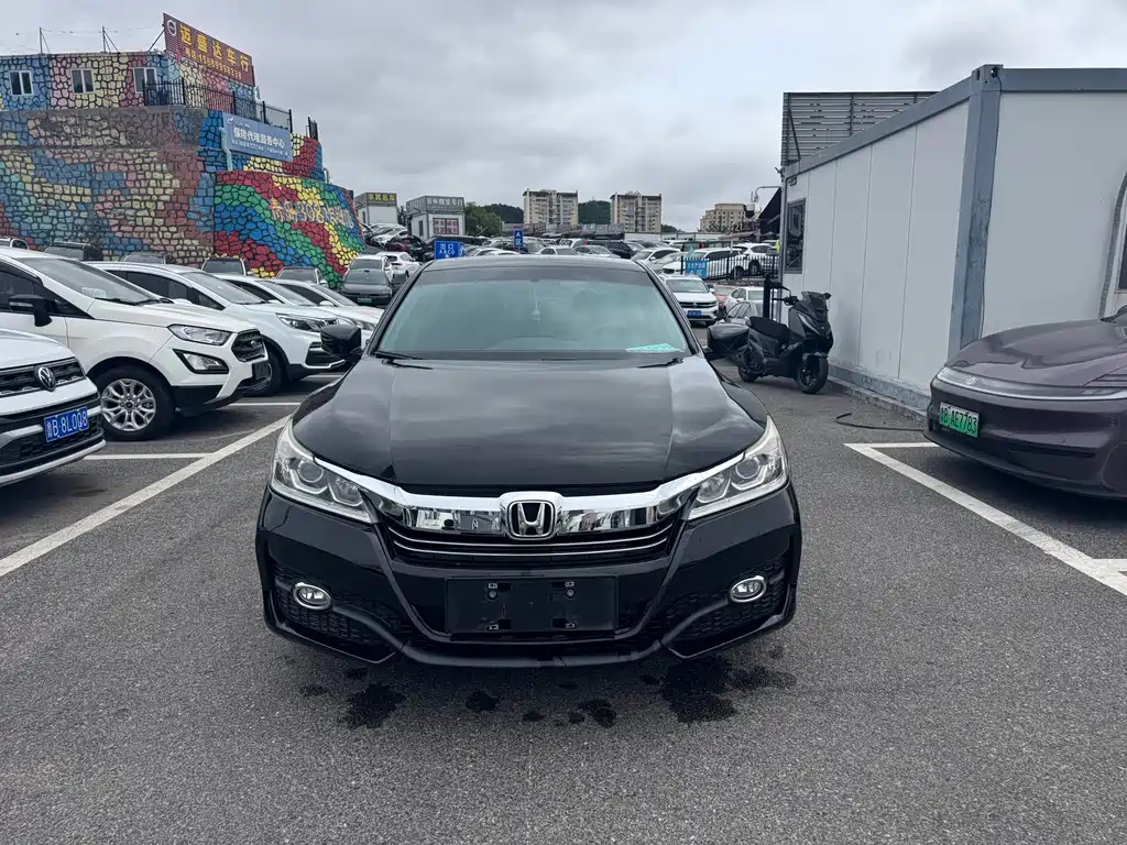 Honda Accord 2017 — фото 2