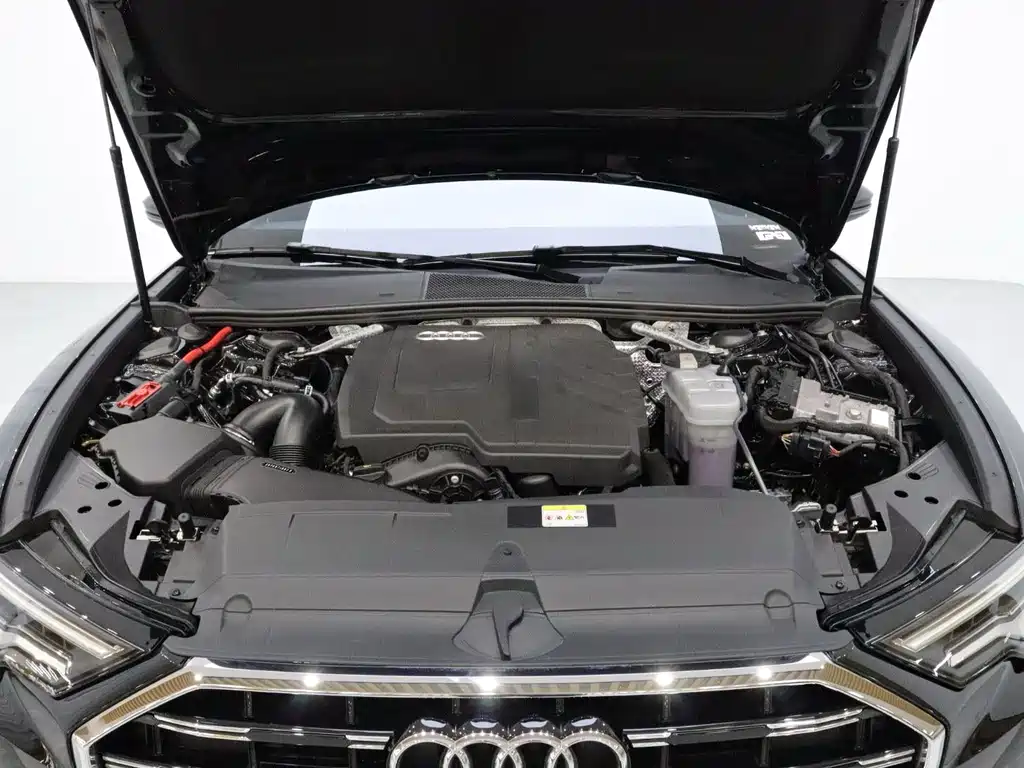 Audi A6L 2025 — фото 20