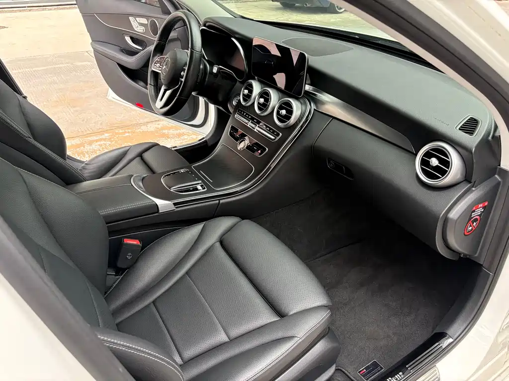 Mercedes-Benz C-Class 2021 — фото 8