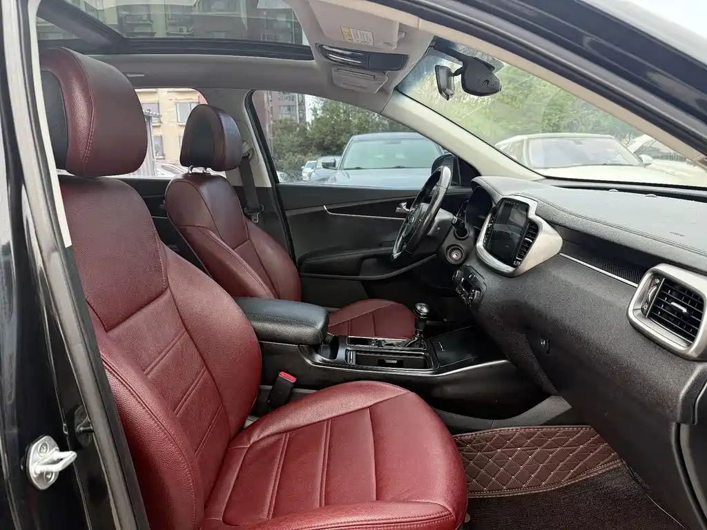 Kia Sorento 2015 — фото 8